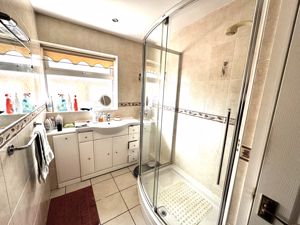 Photo 17- click for photo gallery